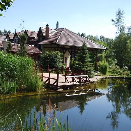 Ivanek Guest House Звиковске Подгради Экстерьер фото