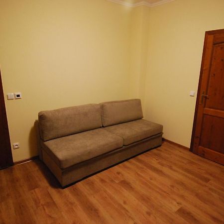 Ivanek Guest House Звиковске Подгради Экстерьер фото