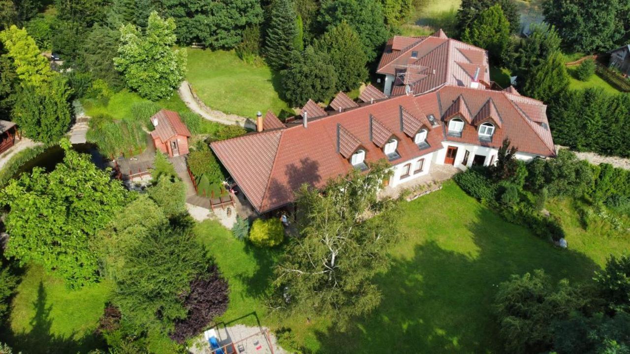 Ivanek Guest House Звиковске Подгради Экстерьер фото