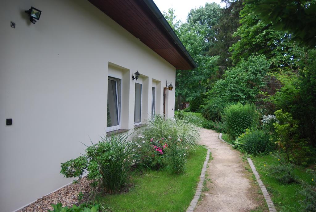 Ivanek Guest House Звиковске Подгради Экстерьер фото