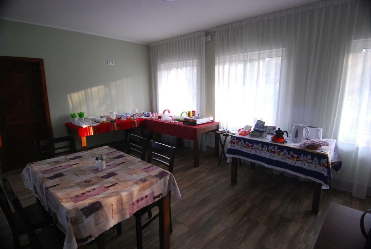 Ivanek Guest House Звиковске Подгради Экстерьер фото
